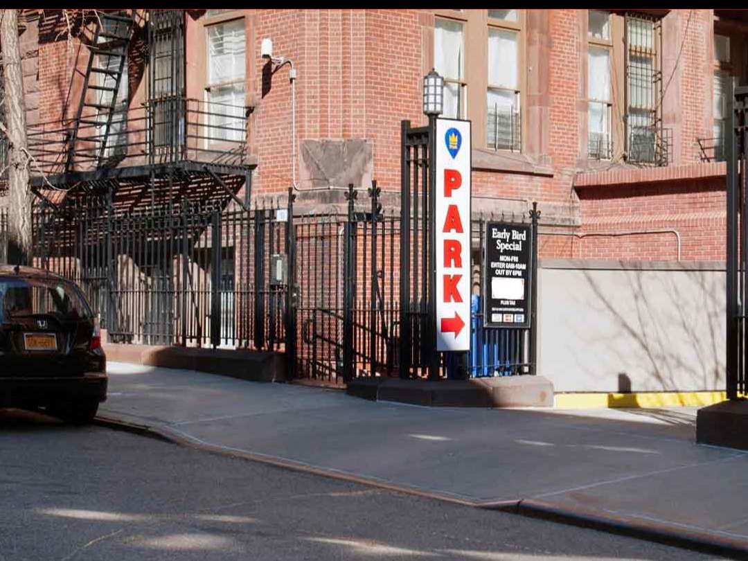455 CPW PARKING CORP