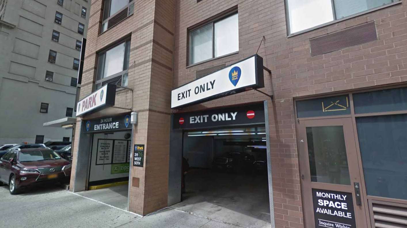 311 PARKING CORP