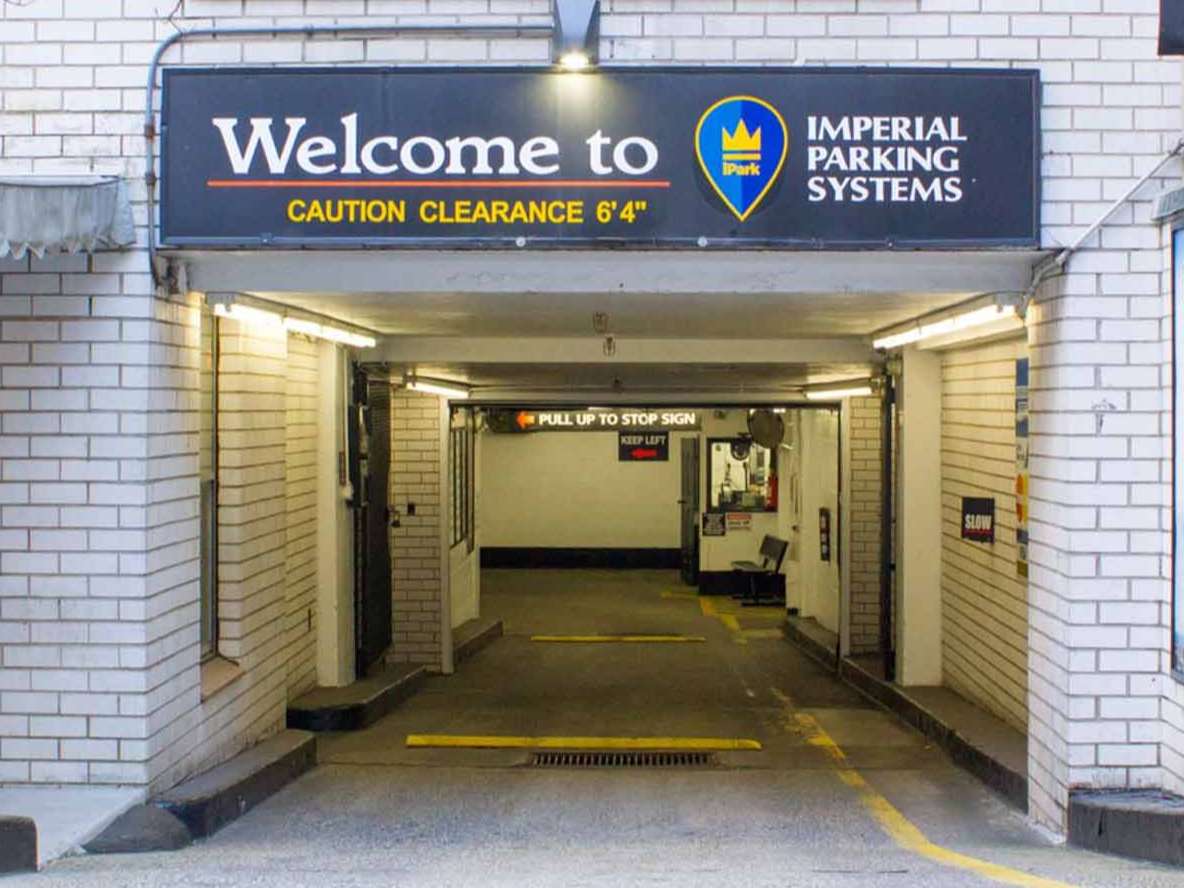 650 PARKING CORP