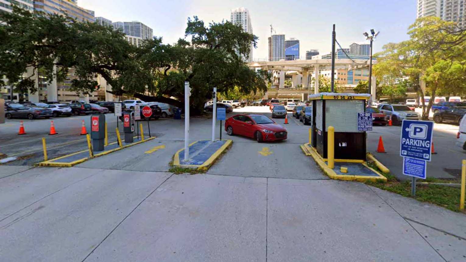 60 Southeast 2nd Street Parking