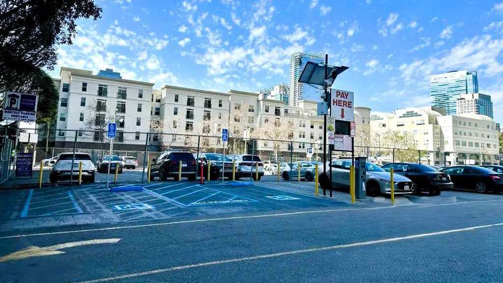 831 S Olive Street Parking