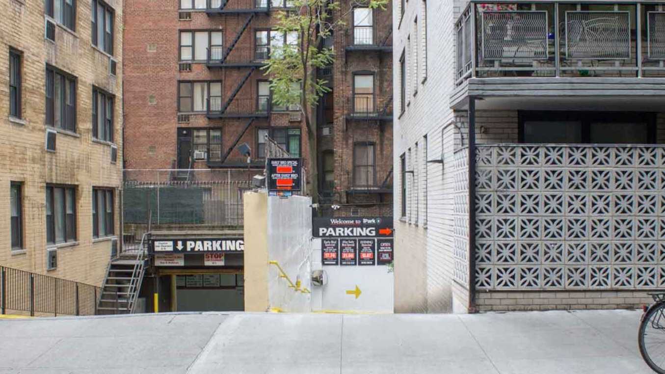 130 E 18TH GAR CORP Parking