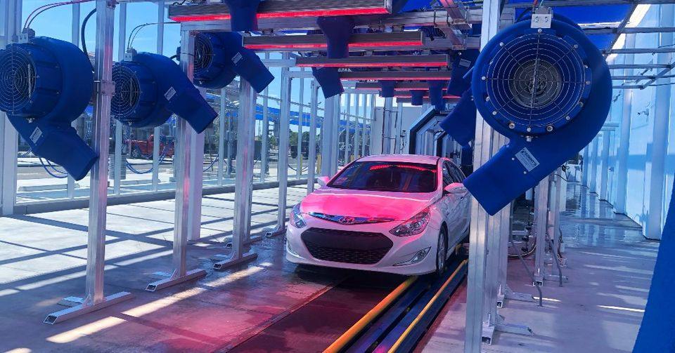 Jacksons Car Wash - 2870 S Market St