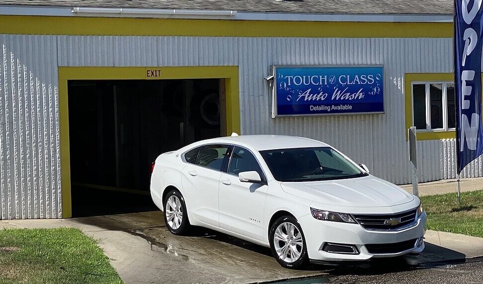 Touch of Class Auto Wash - Grand Haven
