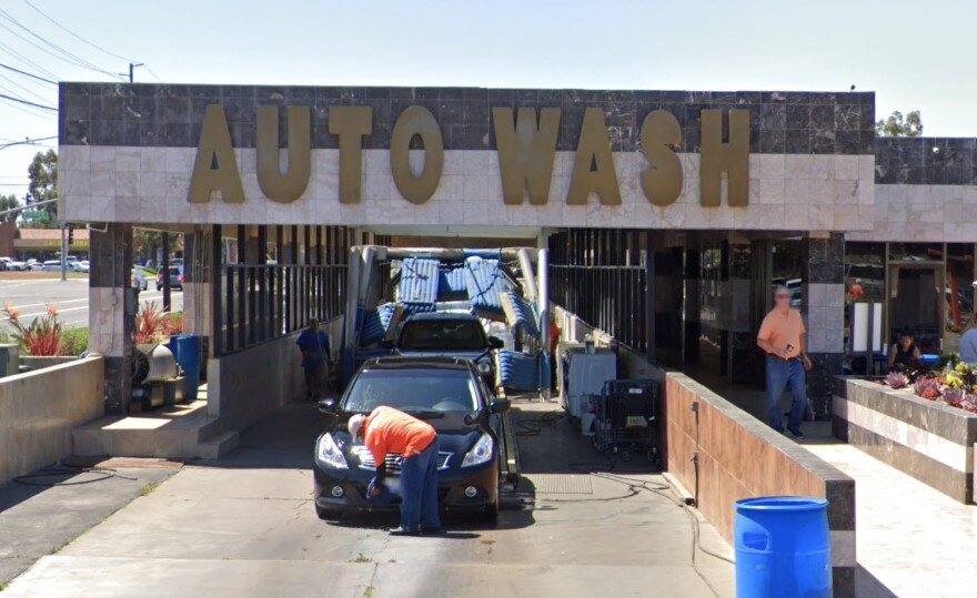 Fountain Valley Auto Wash- 10035 Ellis Ave