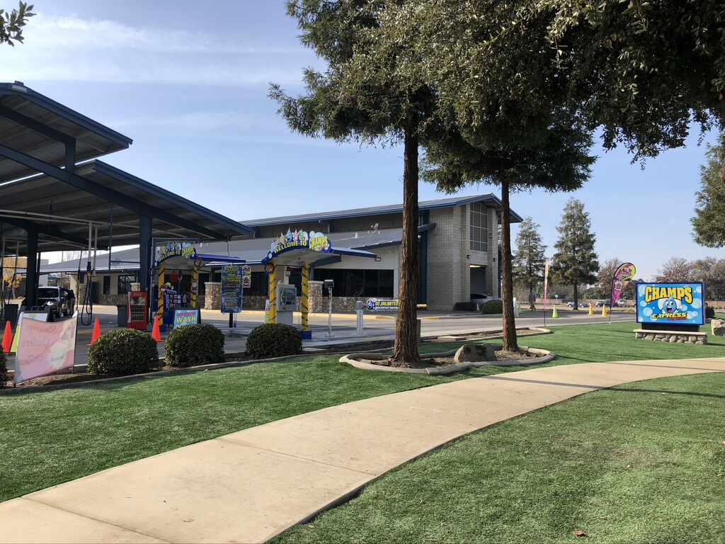 Champs Express Car Wash - Visalia