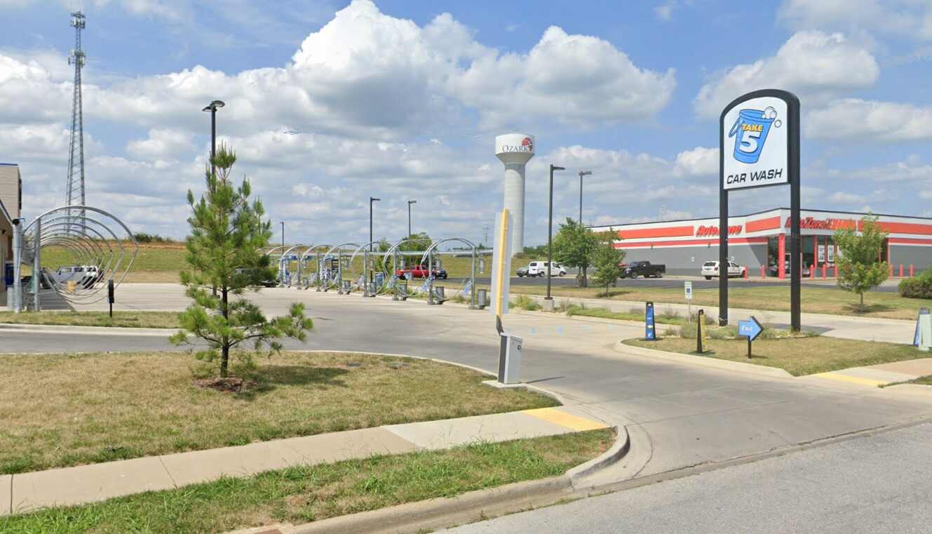 Car Wash USA Express - 037 - Ozark