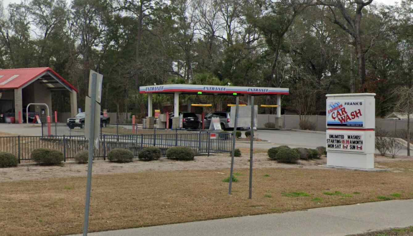 Franks Car Wash Express - 665 - Summerville