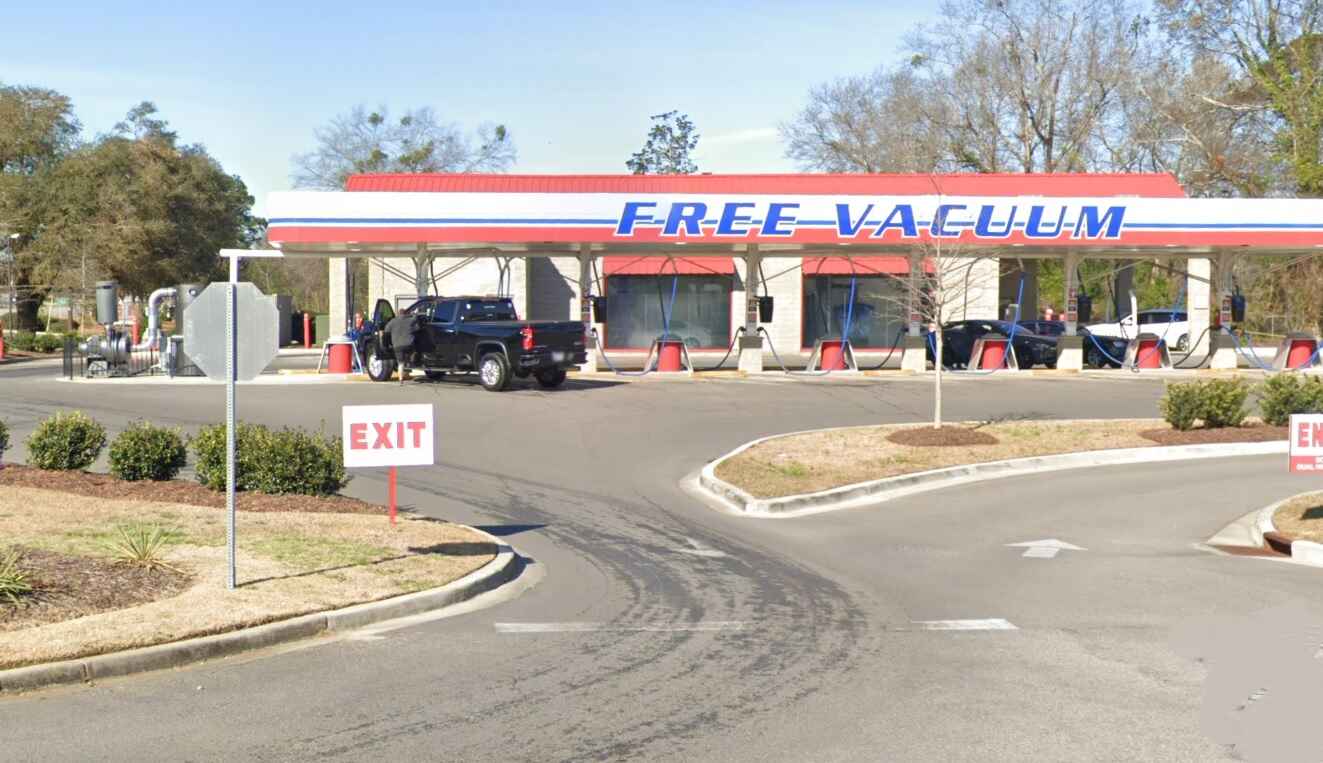 Franks Car Wash Express - 681 - Lexington-Scarborough