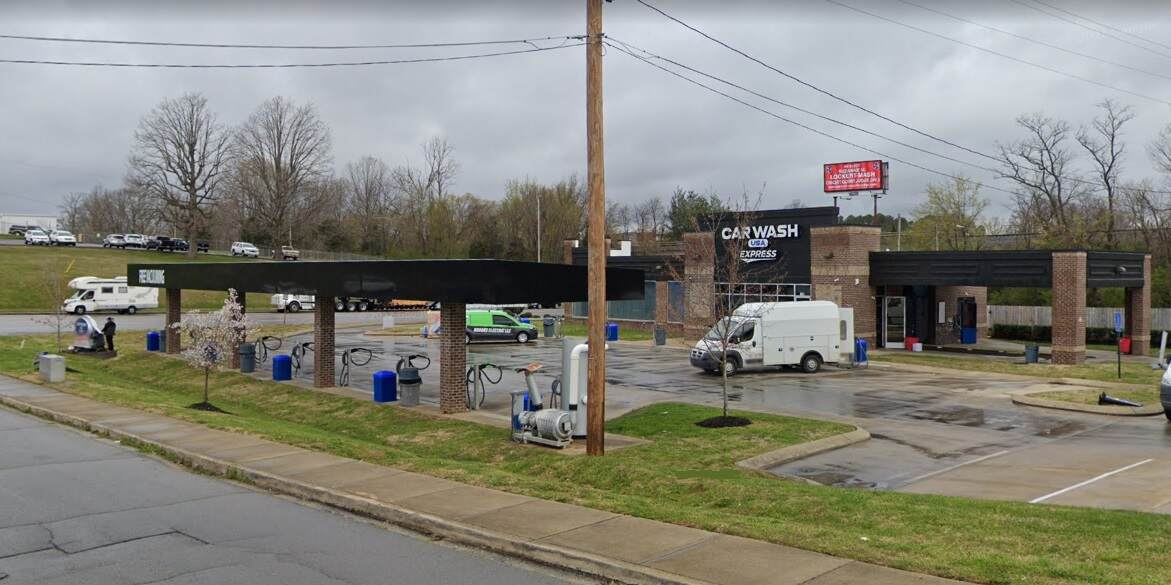 American Car Wash - 045 - Dickson