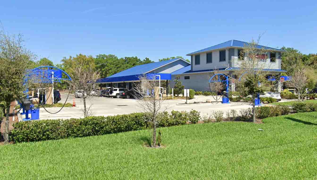 Arland Car Wash - 292 - Riverview-Bloomingdale
