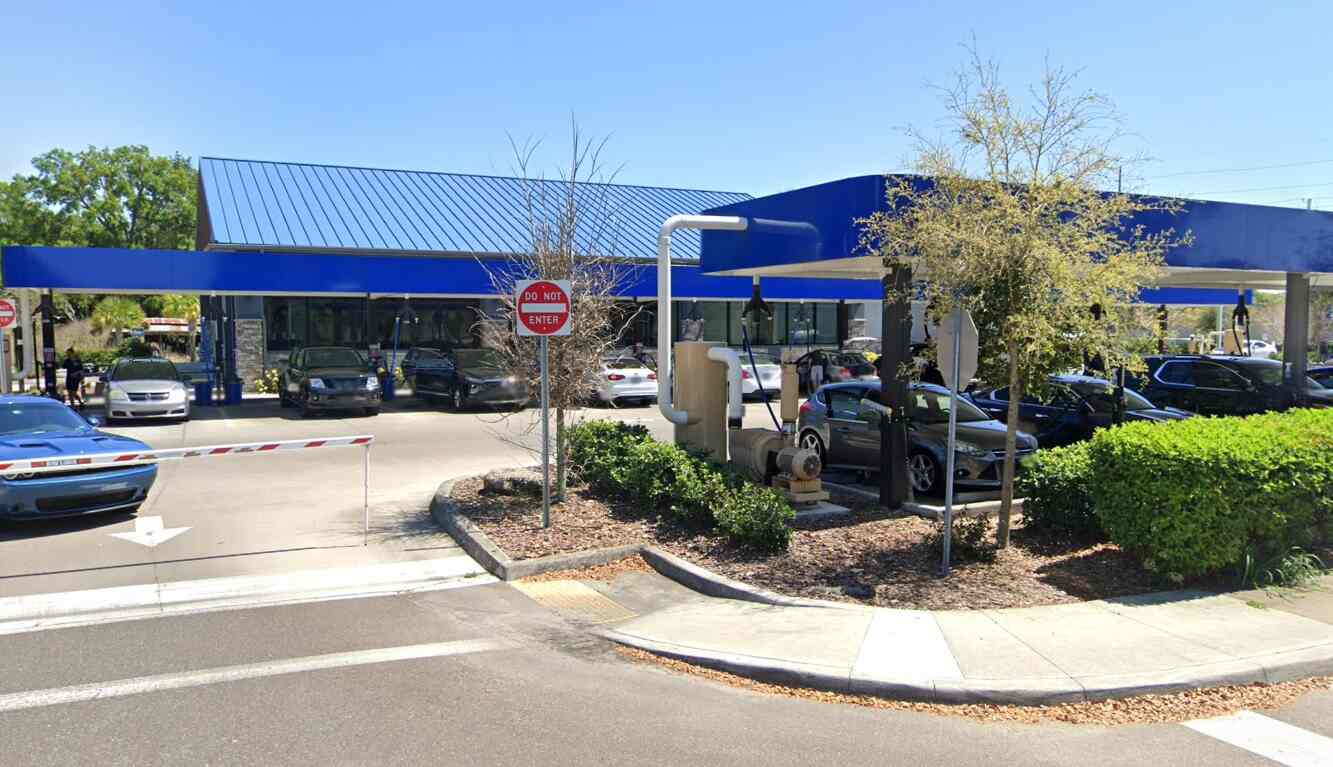 Arland Car Wash - 292 - Riverview-Bloomingdale