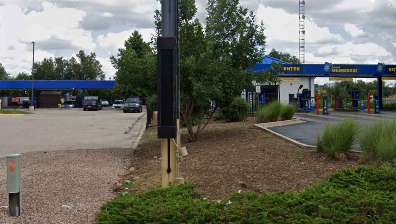 Speedy Shine Express Car Wash - 160 - Colorado Springs-S 8th