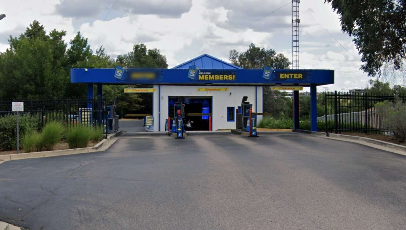 Speedy Shine Express Car Wash - 160 - Colorado Springs-S 8th