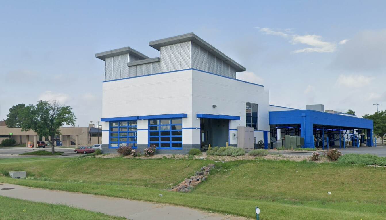 The Glo Car Wash - 122 - Arvada-Sheridan