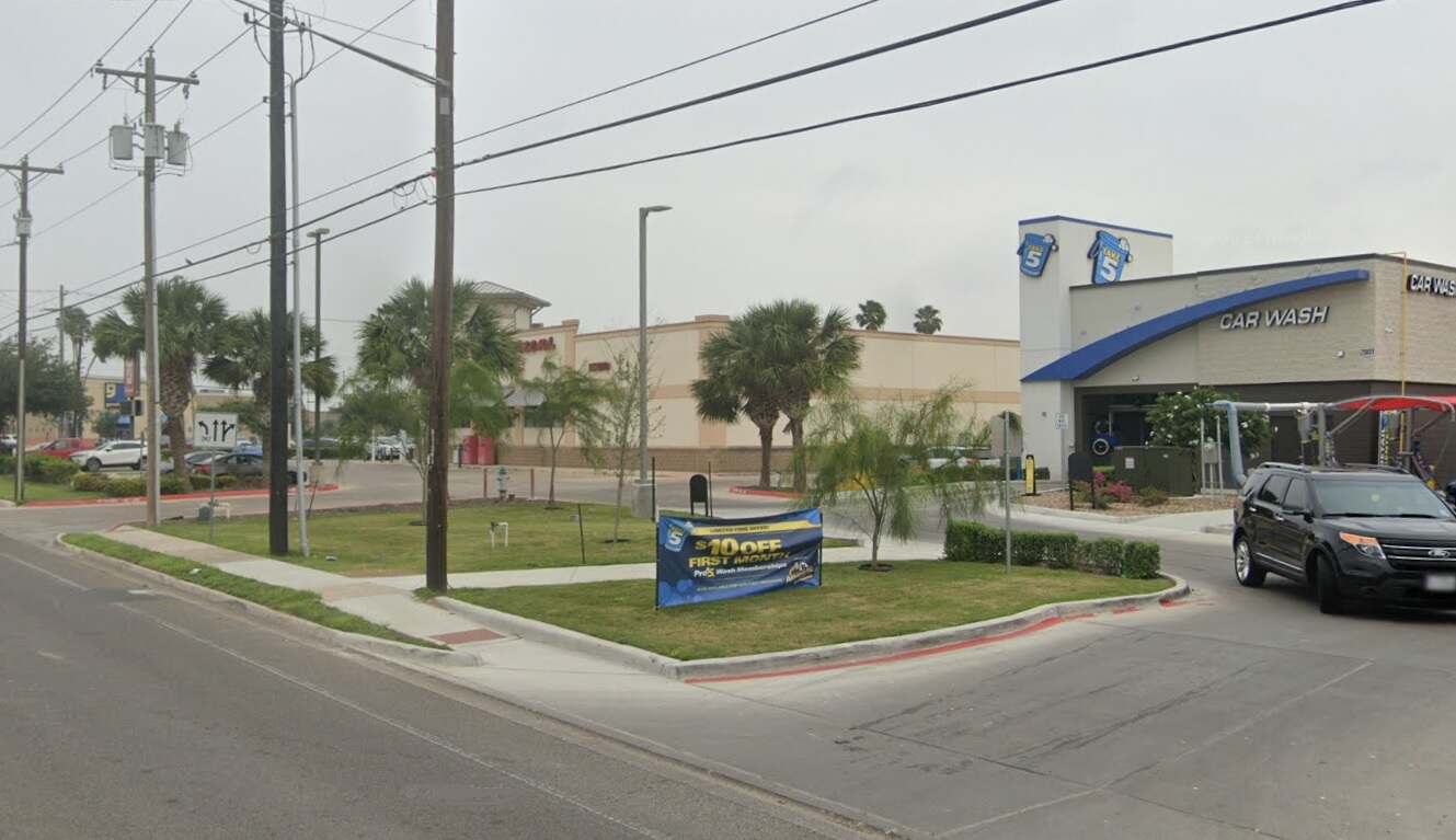 Take 5 Car Wash - 728 - Edinburg