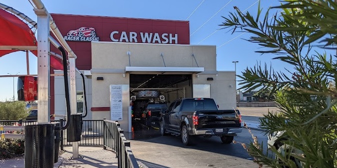 Racer Classic Car Wash - 446 - Lubbock-Slide