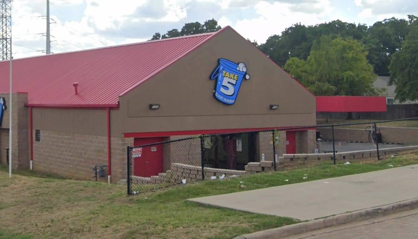 Take 5 Car Wash - 426 - Arlington