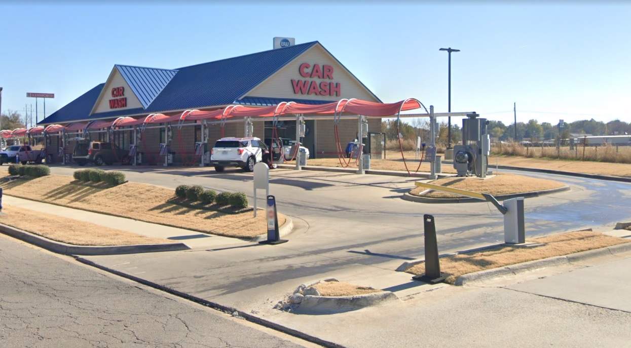 Car Wash USA Express - 035 - Van Buren