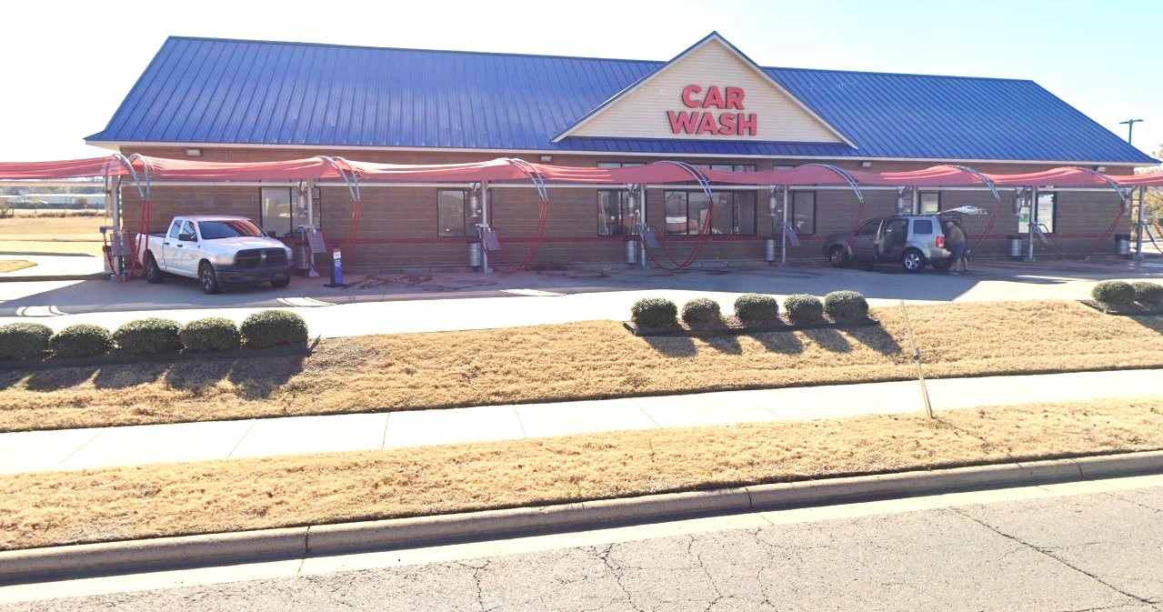 Car Wash USA Express - 035 - Van Buren