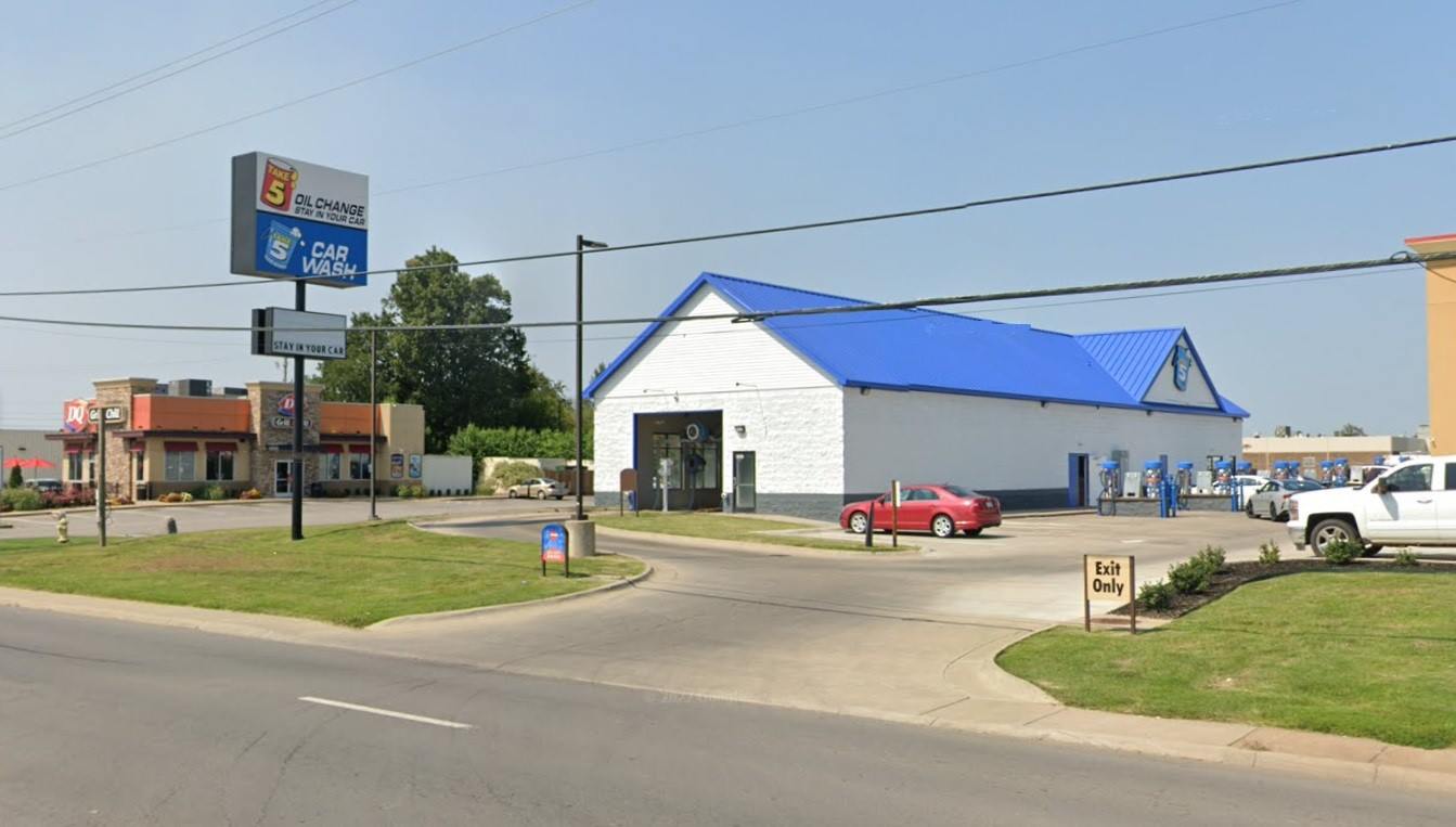 Take 5 Car Wash - 067 - Russellville