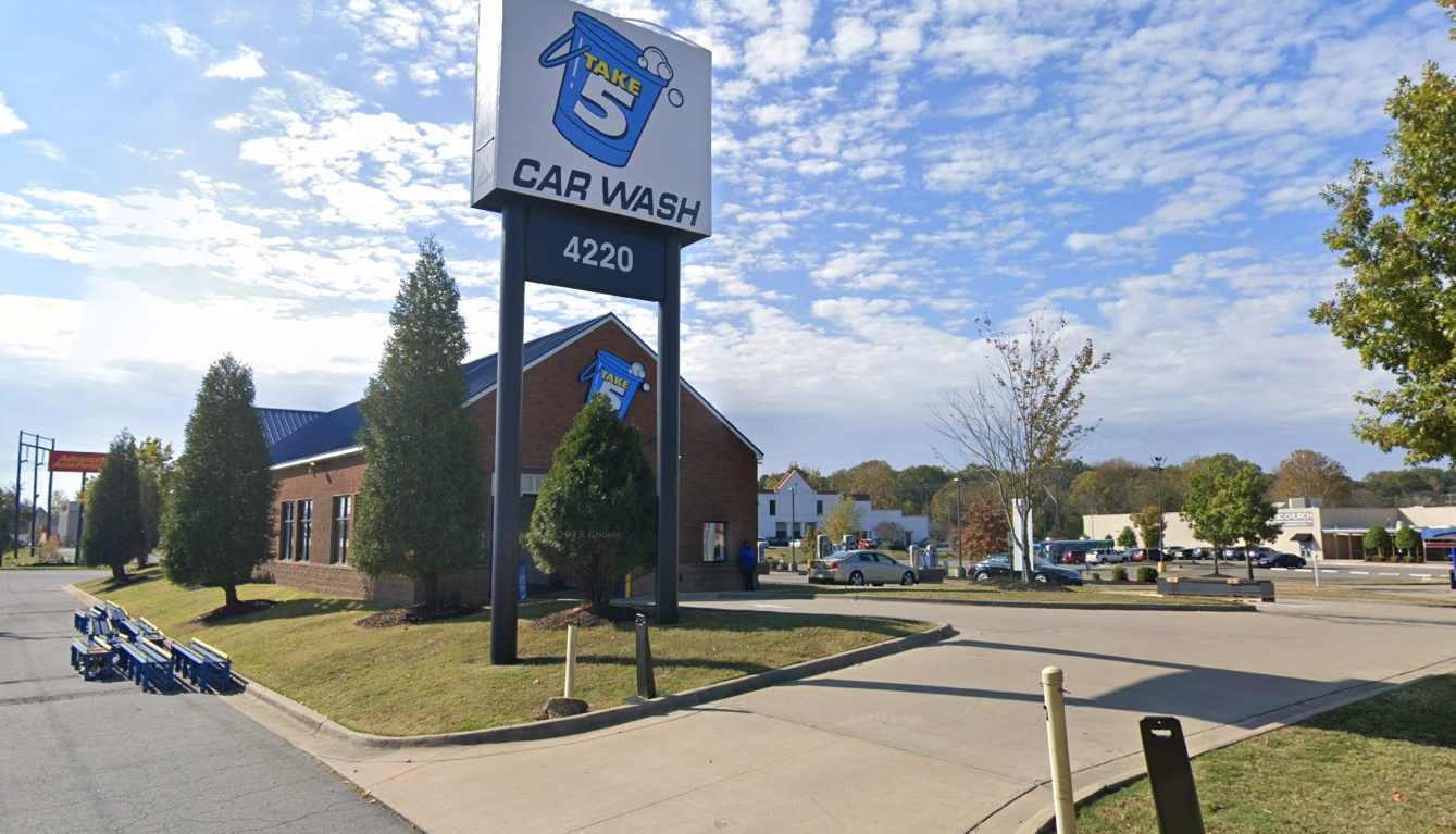 Take 5 Car Wash - 064 - Little Rock