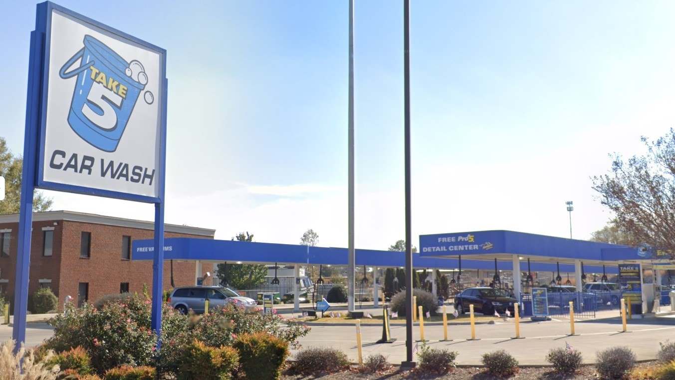 GooGoo Car Wash- 639 - Huntsville-Sparkman