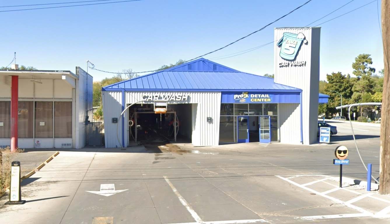 Take 5 Car Wash - 302 - Provo