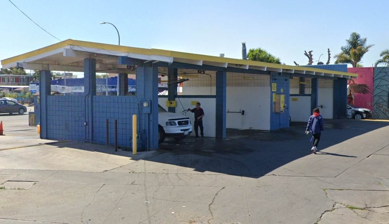 Solar Car Wash - 1097 23rd St 