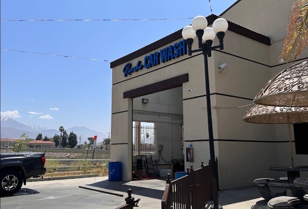 El Rancho Car Wash- Highland