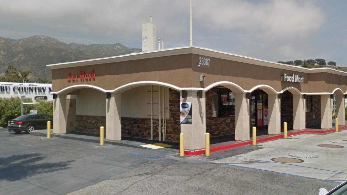 Malibu Shell Car Wash- 23387 Pacific Coast Hwy (Coming Soon)