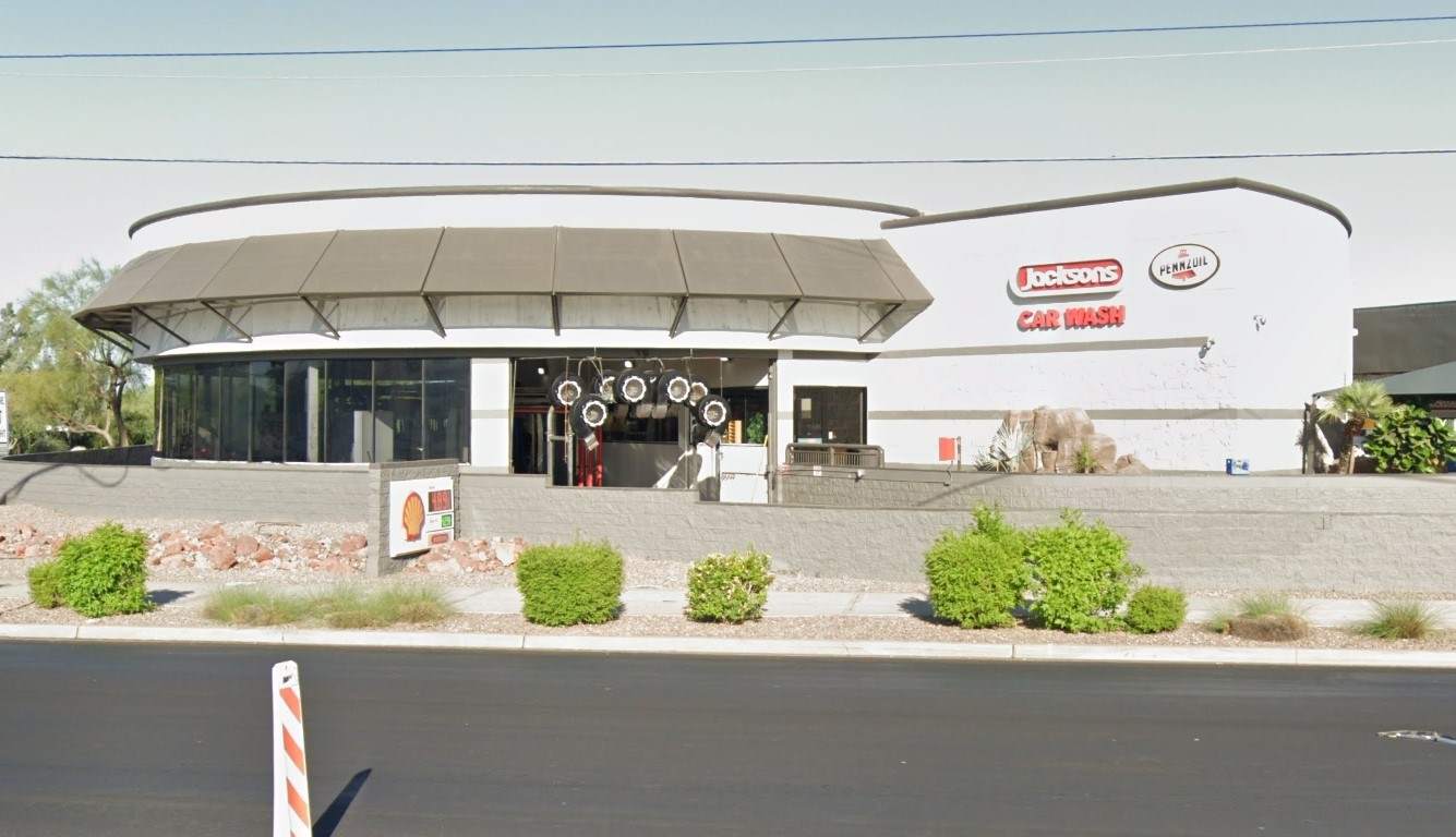 Jacksons Car Wash - 1954 E Highland Ave