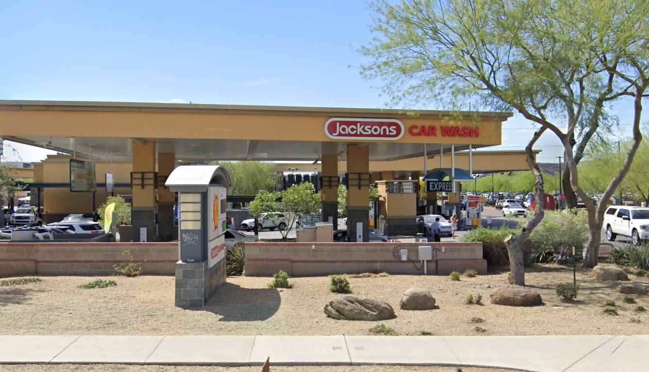 Jacksons Car Wash - 2501 W Happy Valley Rd