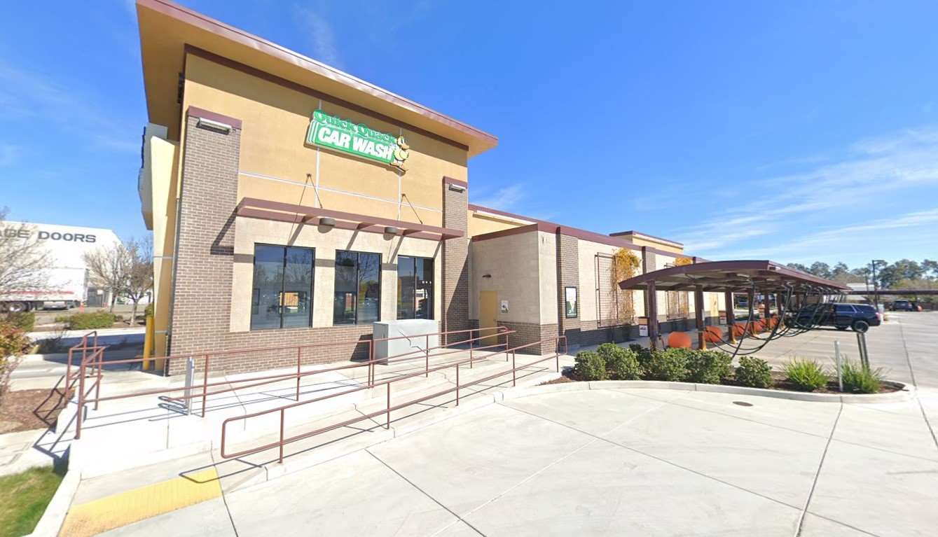 Quick Quack Car Wash - Vacaville