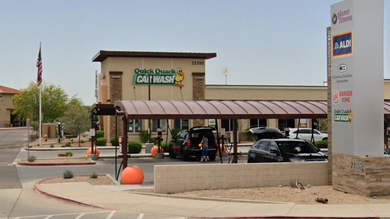 Quick Quack Car Wash - Buckeye