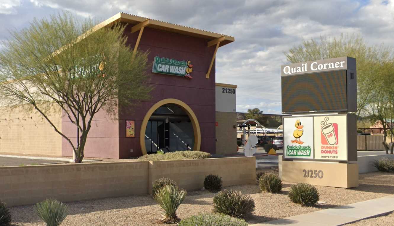 Quick Quack Car Wash - Cave Creek