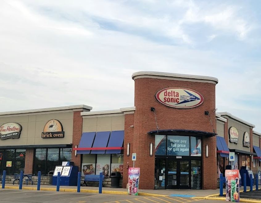 Delta Sonic - 3205 Orchard Park Road