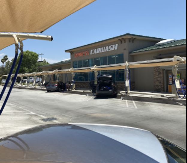 Fast 5 Xpress Car Wash - 41516 Kalmia St