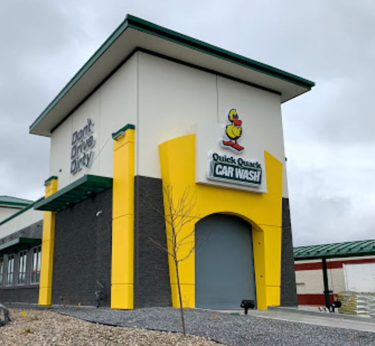 Quick Quack Car Wash - Riverdale