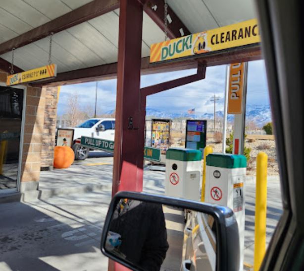 Quick Quack Car Wash - Sandy South