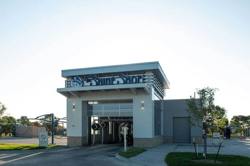 Rocket Car Wash - Ankeny - Shine Shop