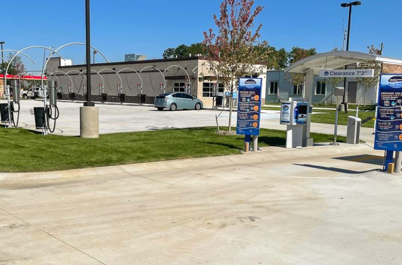 WhiteWater Express Car Wash - Battle Creek- Columbia