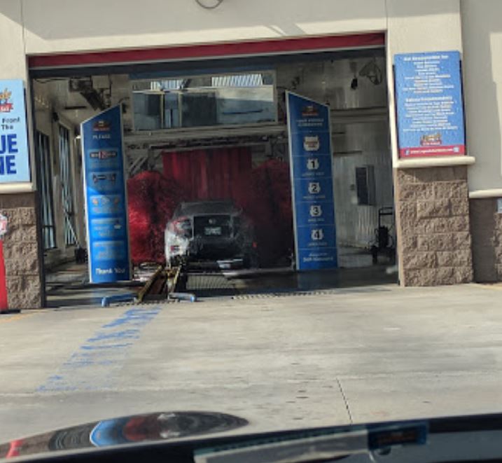 WhiteWater Express Car Wash - Broken Arrow