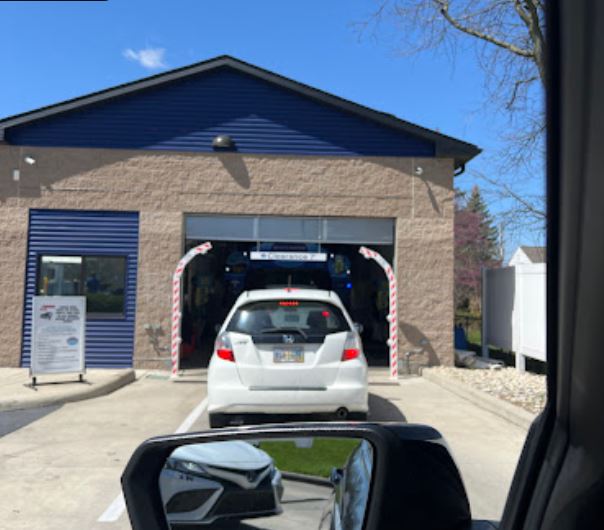 WhiteWater Express Car Wash - Eastown