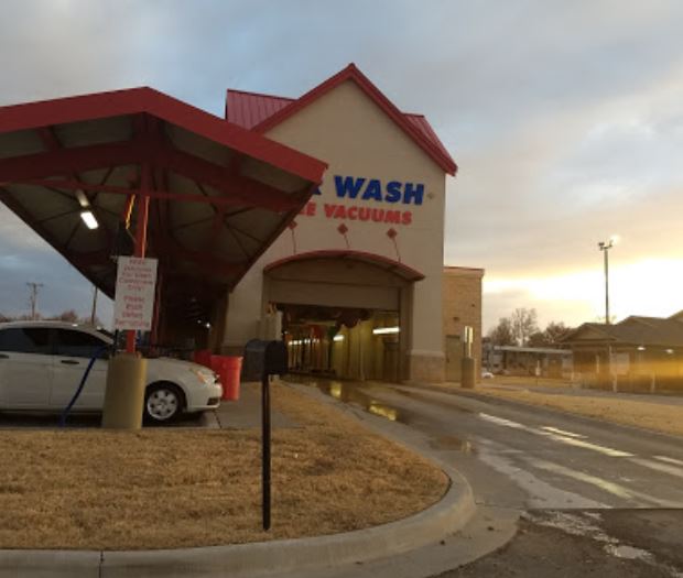 WhiteWater Express Car Wash-Tulsa- E 31st