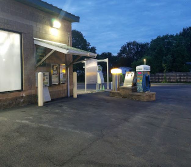 4 Seasons Car Wash