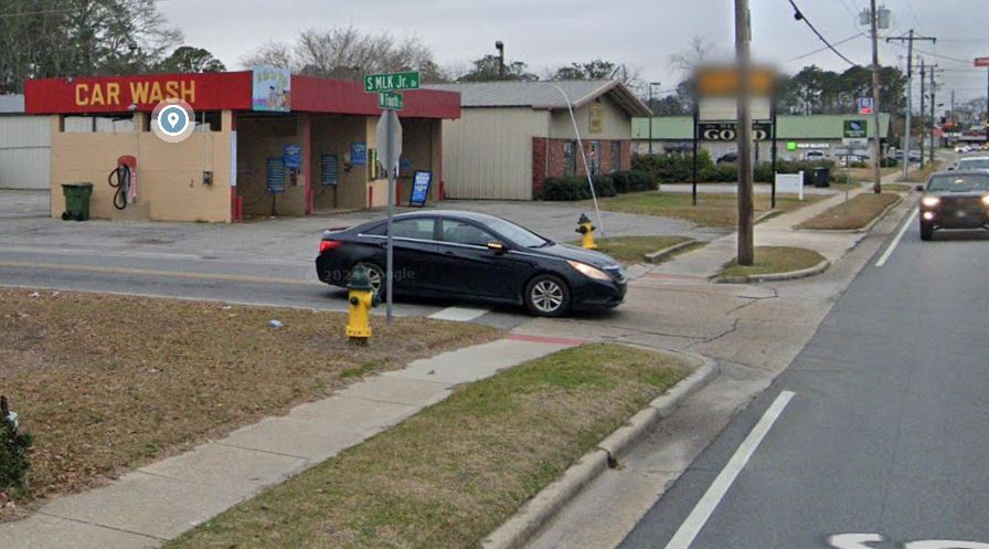 At The Car Wash - Adel