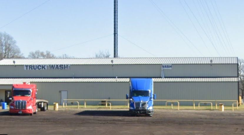 Big Rig Truck And RV Wash