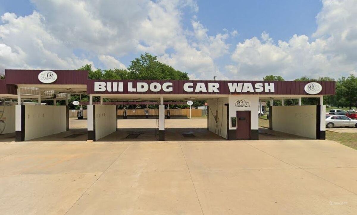 Bulldog Car Wash