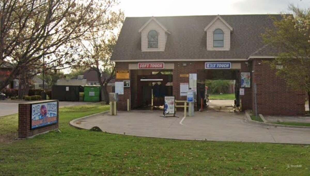 Bumper 2 Bumper Car Wash
